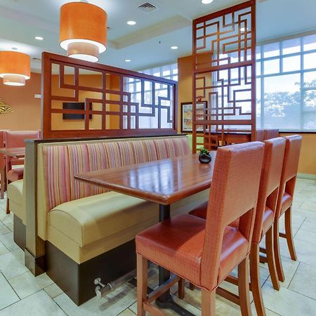 Drury Inn & Suites Вест-Де-Мойн Екстер'єр фото
